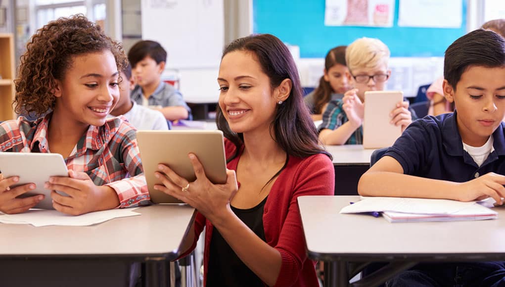 Can Learning Management Systems Help Student Led Learning 